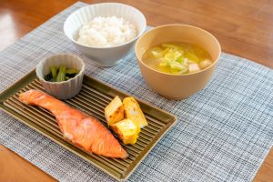 20250326_衣【食】住